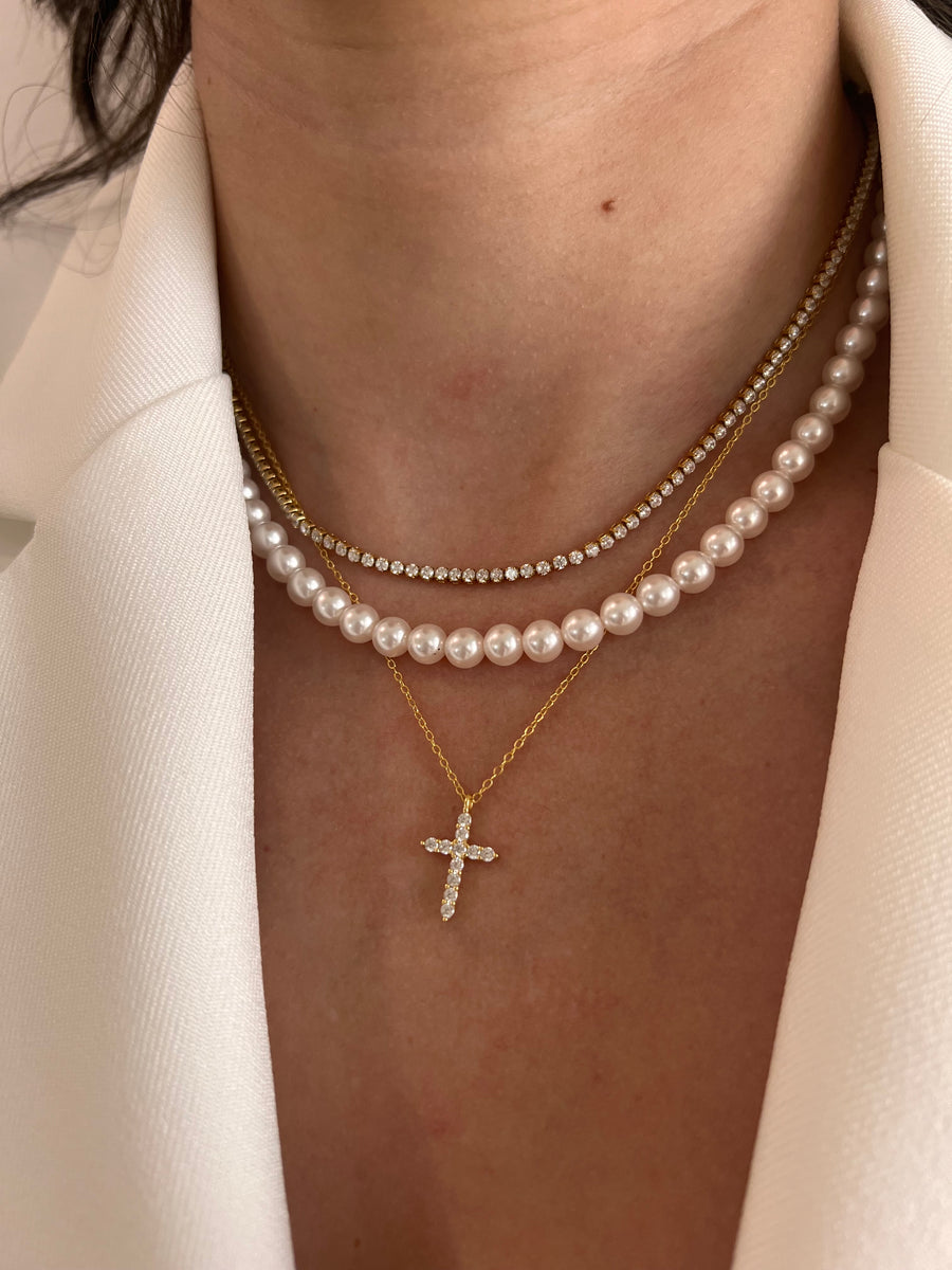 Cross pave necklace