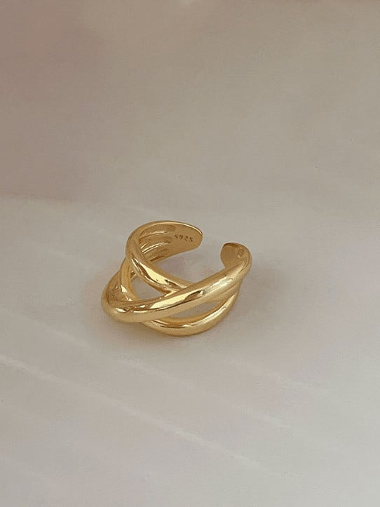 Olara ring/ earcuff