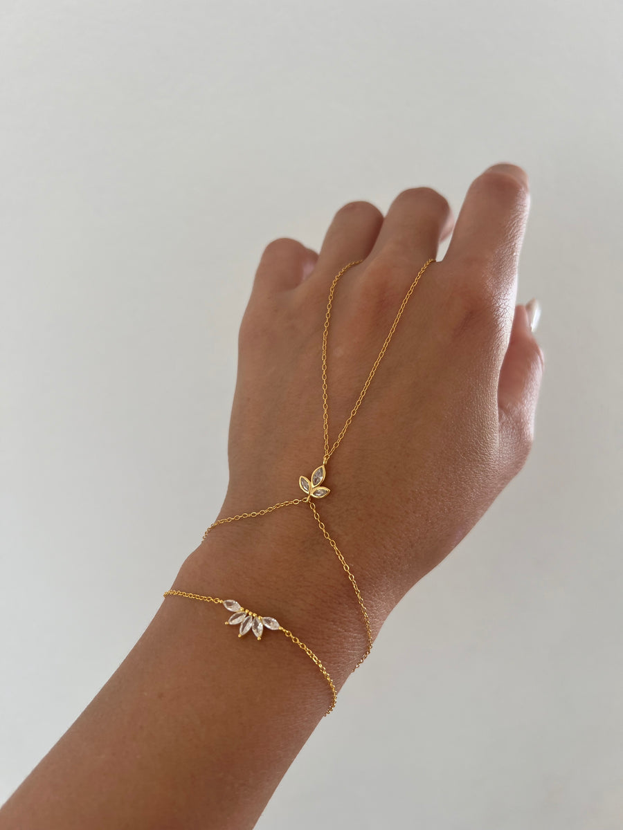 Leaf pave bracelet